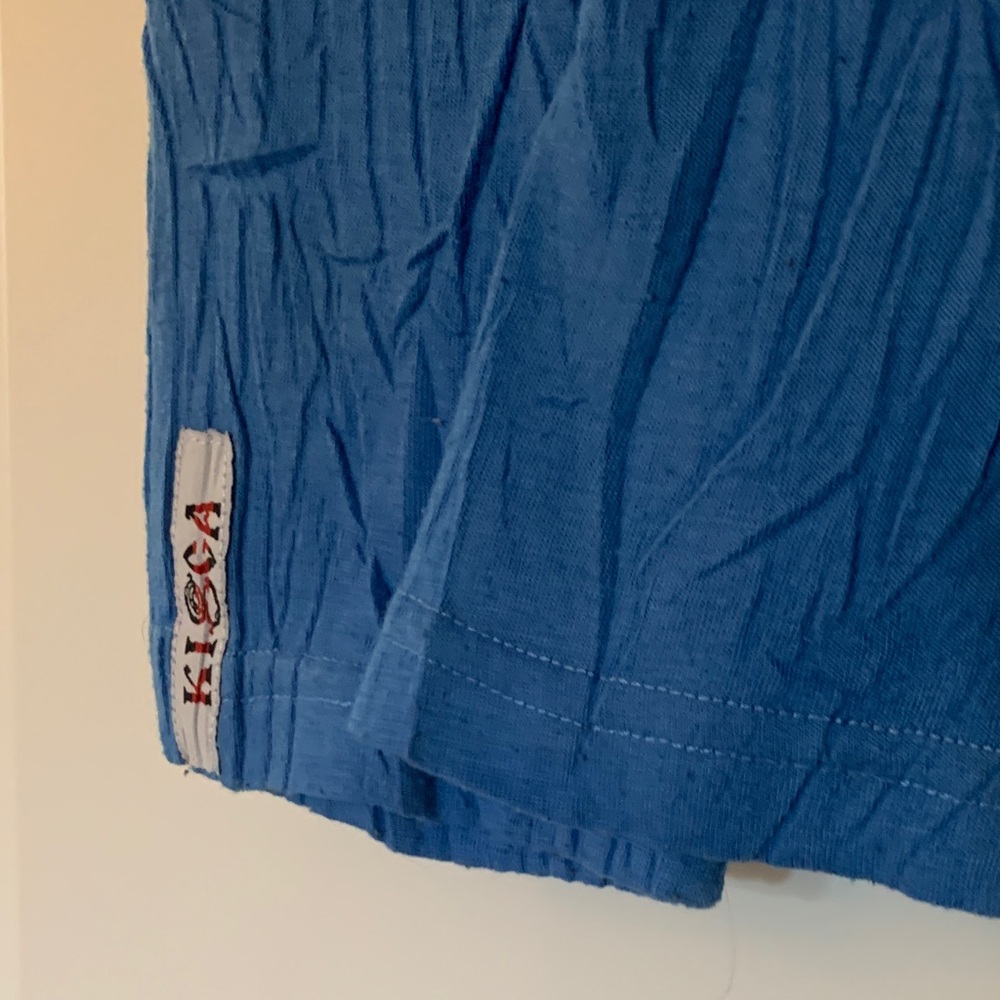 Stretchy Blue Long Sleeve Graphic Tee - Picture 3 of 7